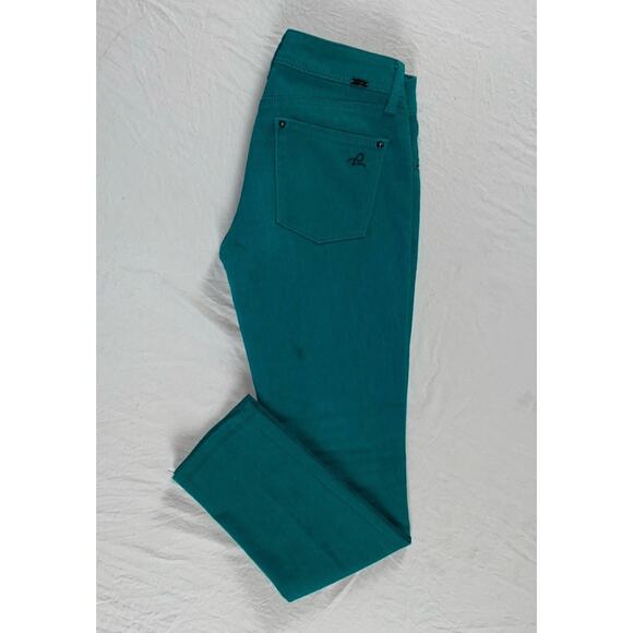 DL1961 'Emma Legging' 4-Way Stretch Lightweight Stretch Jeans, in Mermaid. 25. - Picture 1 of 9